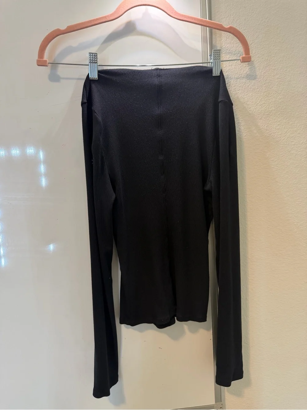 ALO Ribbed Mesmerize Long Sleeve - Black